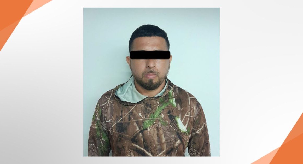 César N, detenido por su presunta relación con un secuestro ocurrido en Ciénega de Flores en 2018.
