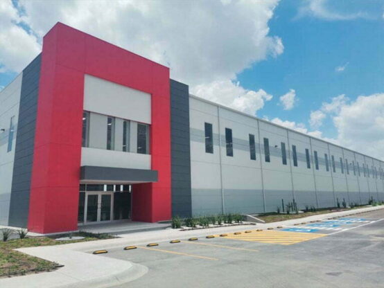 Nave industrial ubicada en Monterrey Technology Park, en Ciénega de Flores.