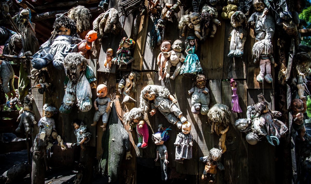 ¡Una isla llena de muñecas colgadas! La leyenda que da escalofríos en México