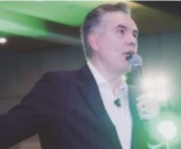 Waldo Fernández durante un evento político en Nuevo León